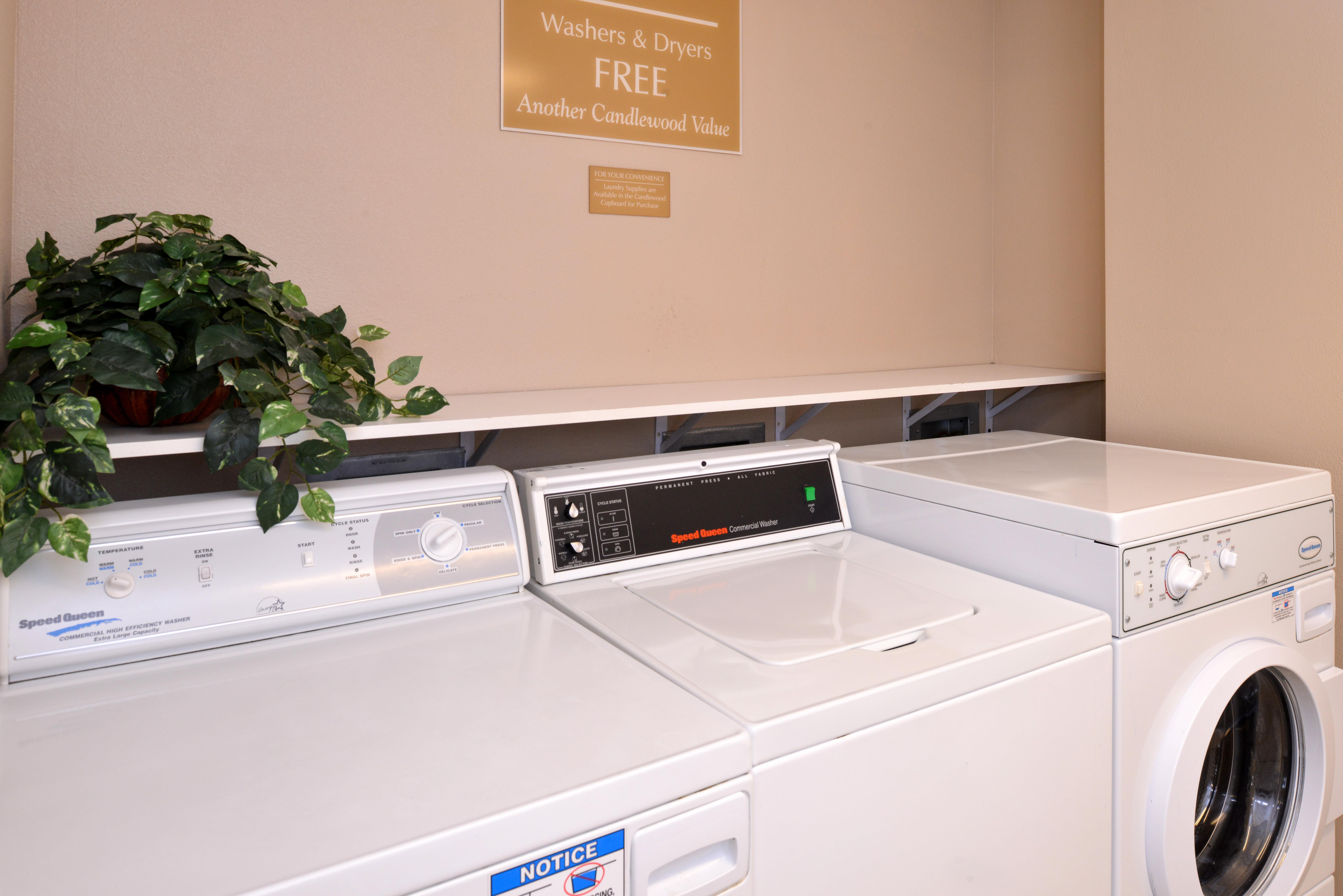 Candlewood Suites Boise - Towne Square By Ihg Exteriör bild