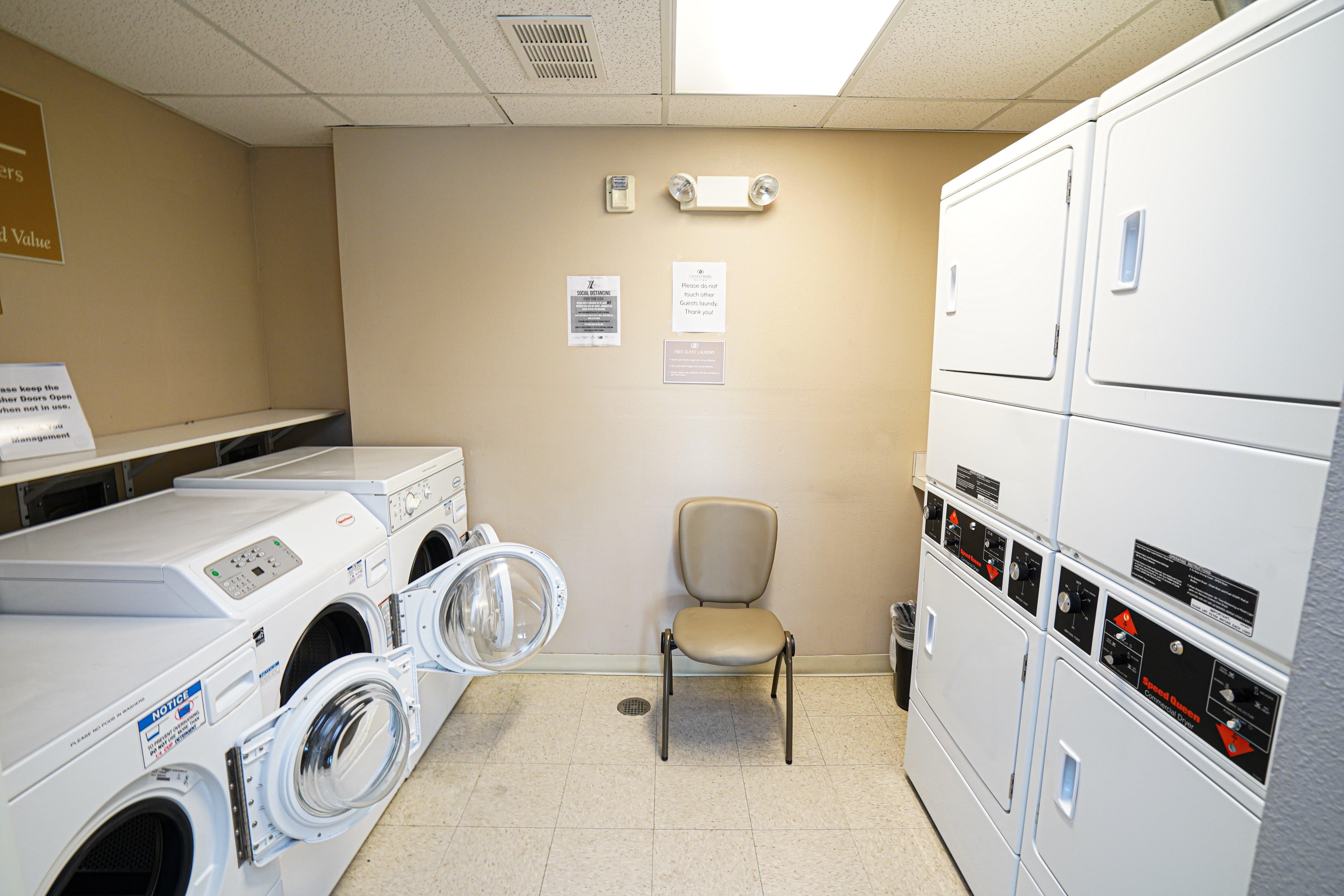 Candlewood Suites Boise - Towne Square By Ihg Exteriör bild