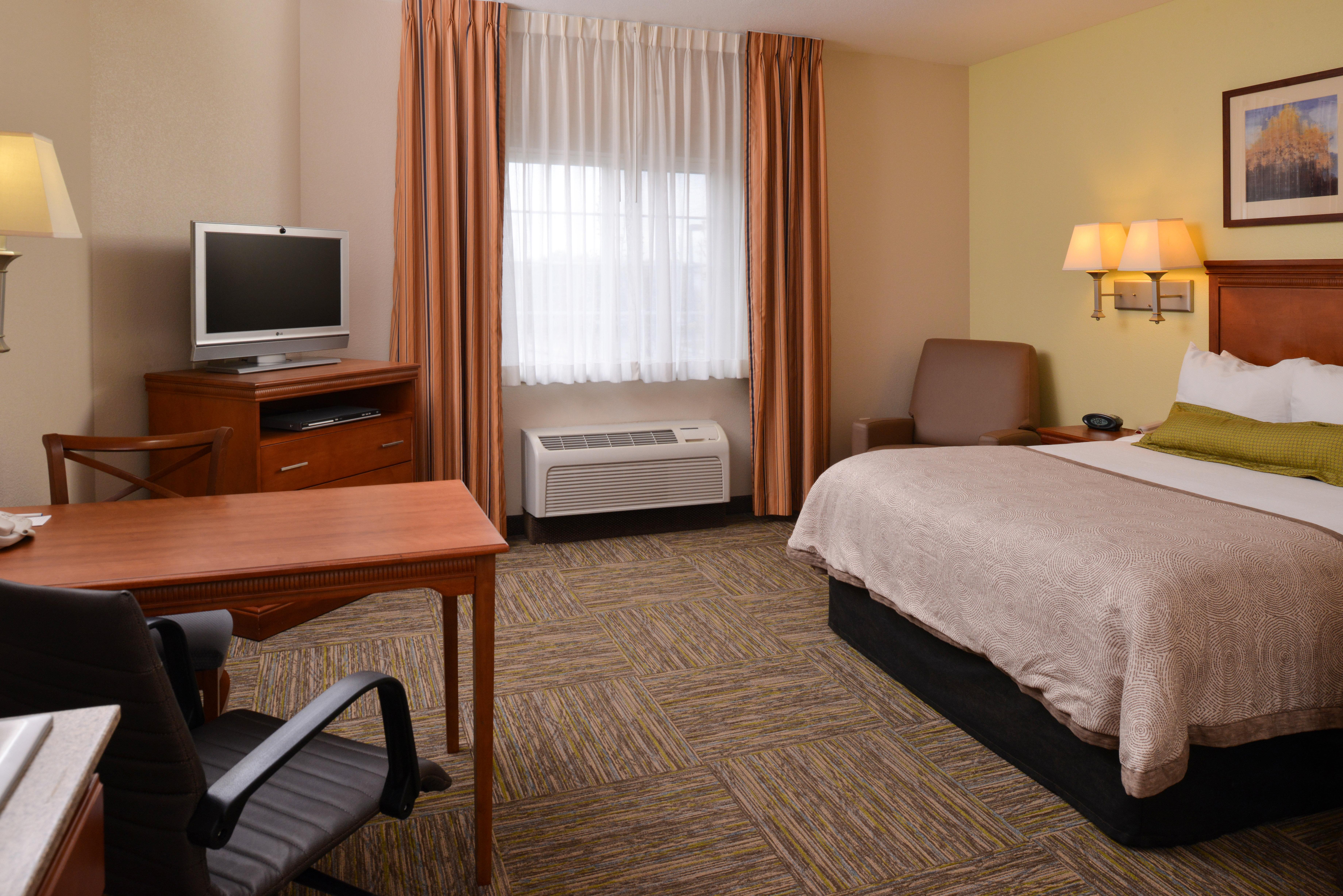 Candlewood Suites Boise - Towne Square By Ihg Exteriör bild