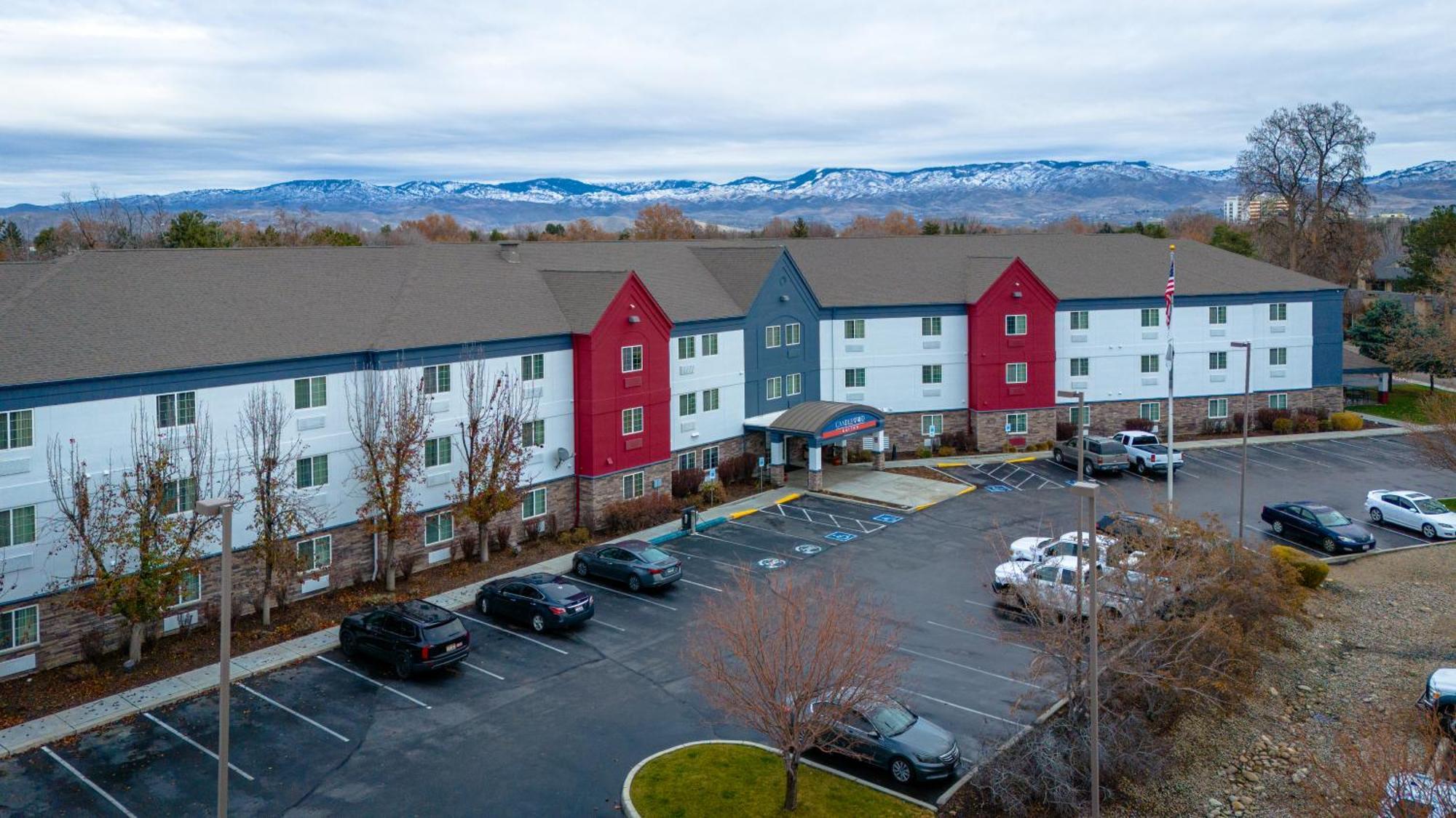 Candlewood Suites Boise - Towne Square By Ihg Exteriör bild