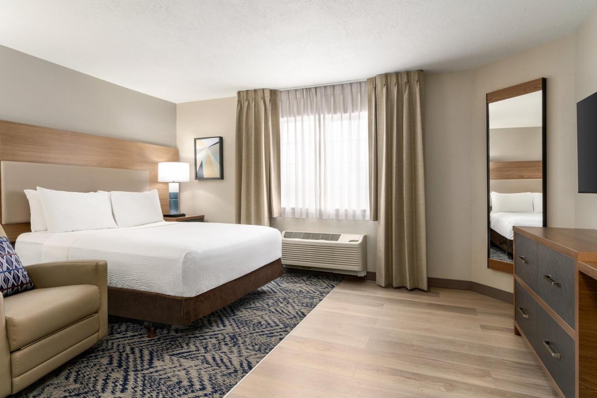 Candlewood Suites Boise - Towne Square By Ihg Exteriör bild