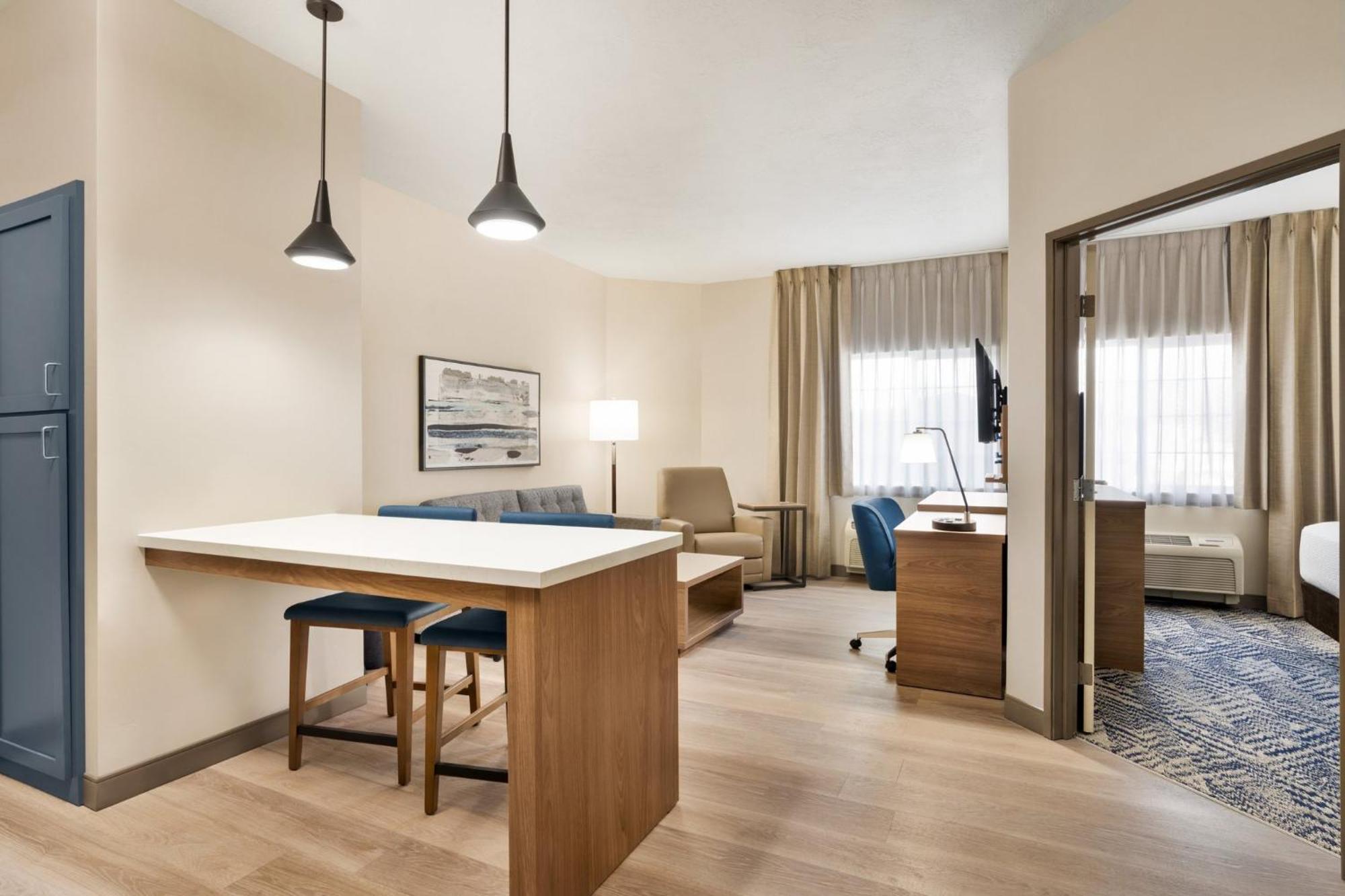 Candlewood Suites Boise - Towne Square By Ihg Exteriör bild