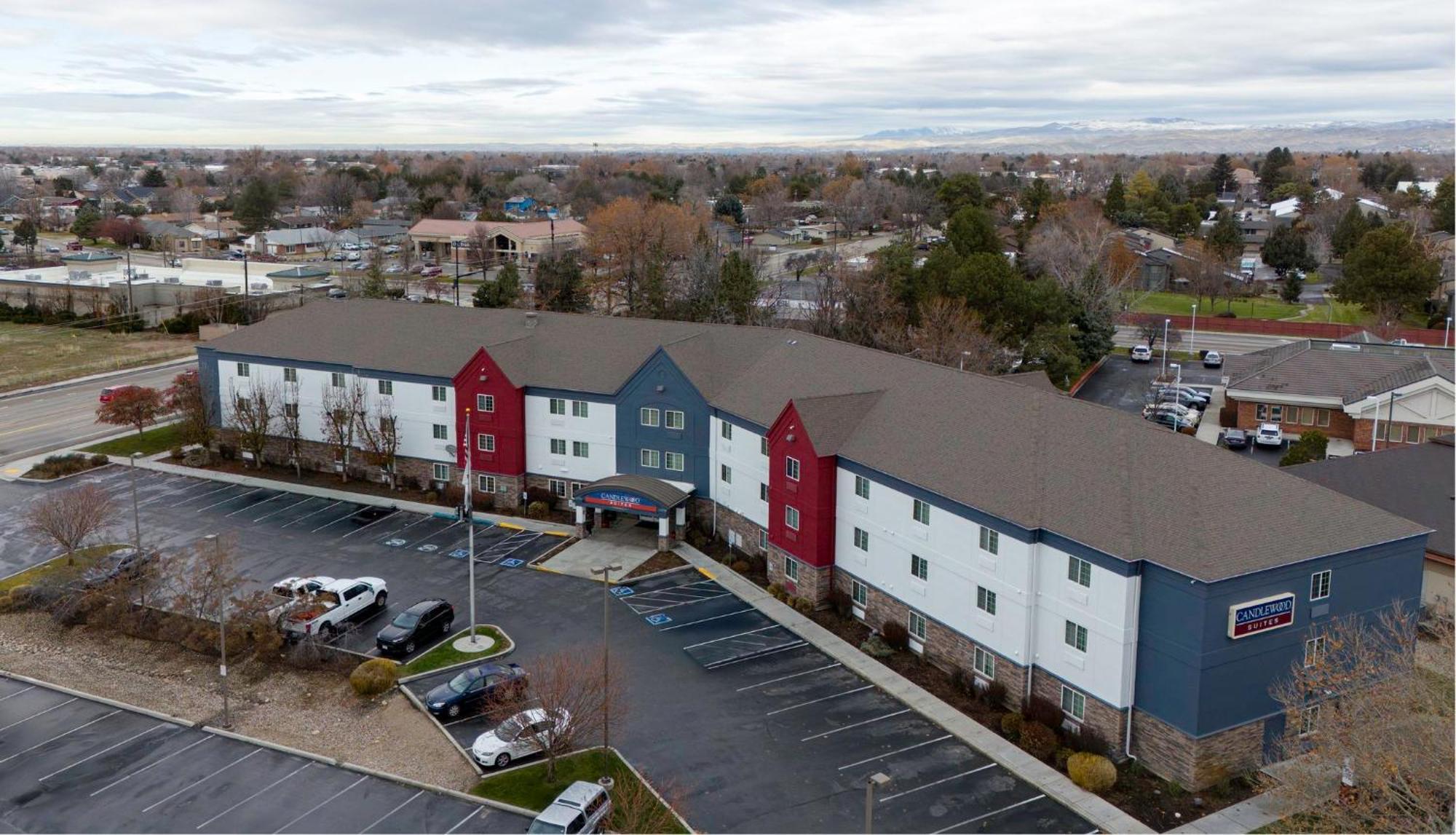 Candlewood Suites Boise - Towne Square By Ihg Exteriör bild