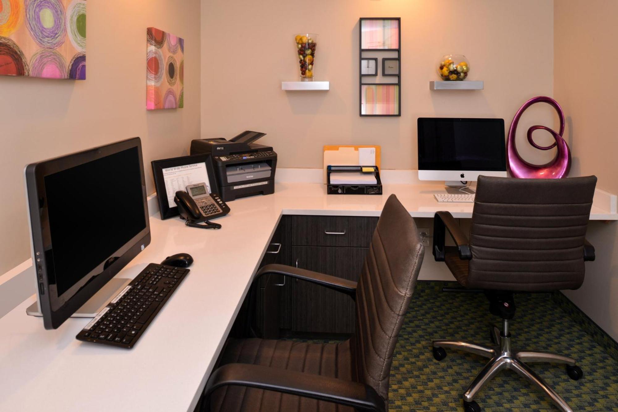 Candlewood Suites Boise - Towne Square By Ihg Exteriör bild